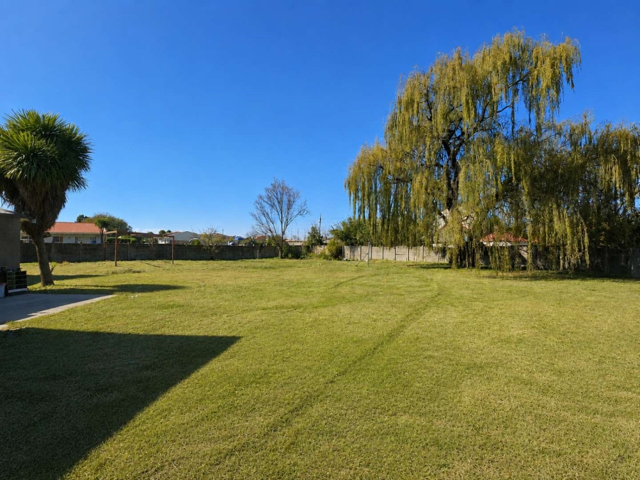 4 Bedroom Property for Sale in Ladybrand Free State